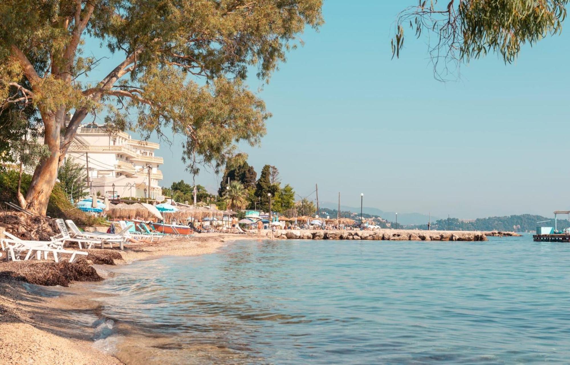 Corfu Hotel Apartments Беницес Екстериор снимка